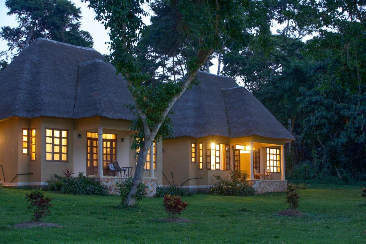 Brovad Sands Lodge Kalangala Ngoại thất bức ảnh