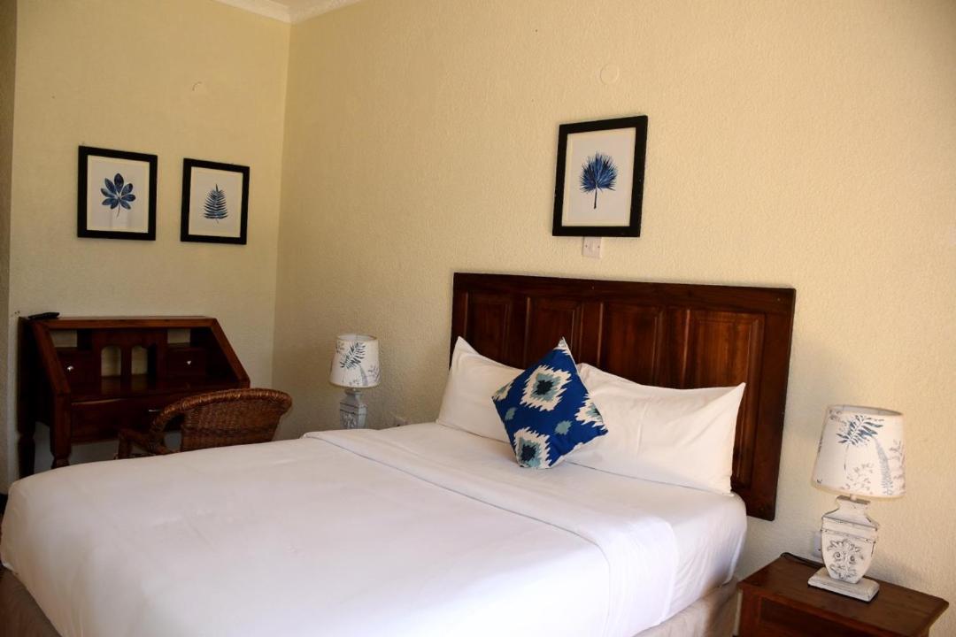 Brovad Sands Lodge Kalangala Ngoại thất bức ảnh