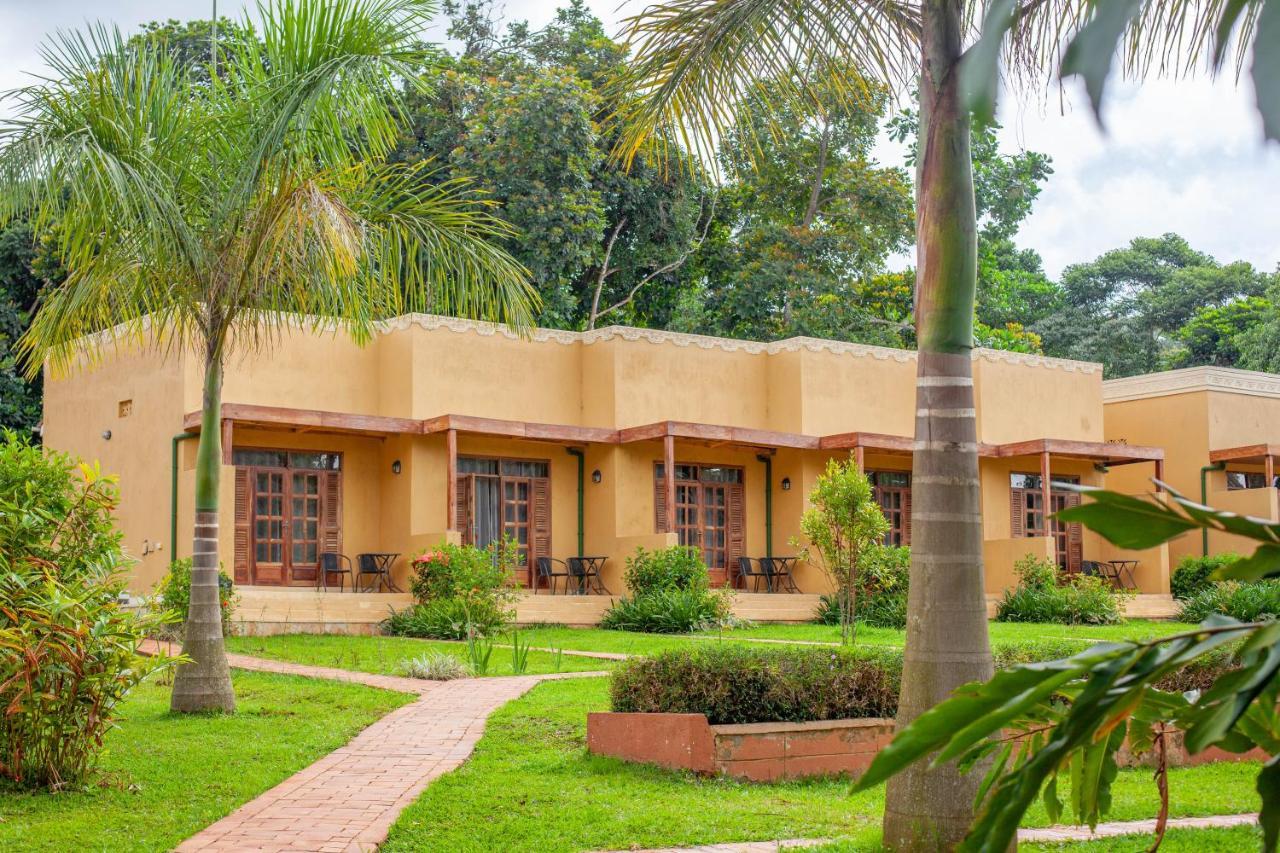 Brovad Sands Lodge Kalangala Ngoại thất bức ảnh