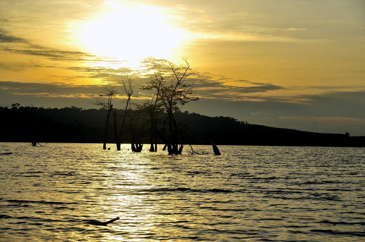 Brovad Sands Lodge Kalangala Ngoại thất bức ảnh